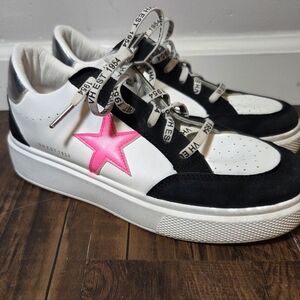 Vintage Havana White and Black Sneakers with Pink Star